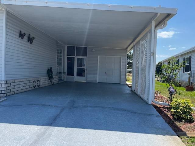 1207 Las Brisas Lane a Winter Haven, FL Mobile or Manufactured Home for Sale